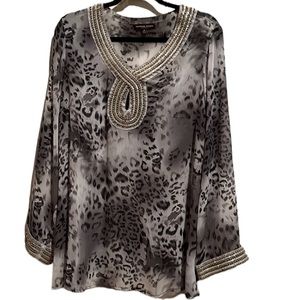 Adrienne Vittadini size OX semi sheer black embellished leopard print V-neck